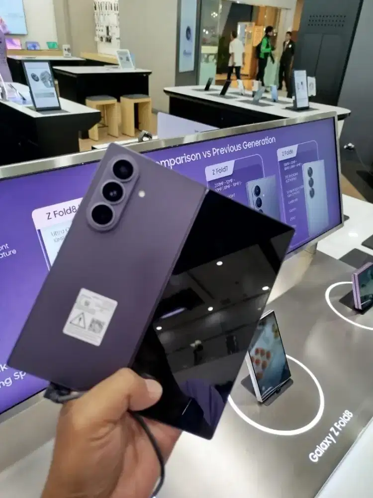 Samsung galaxy z fold 8 ultra