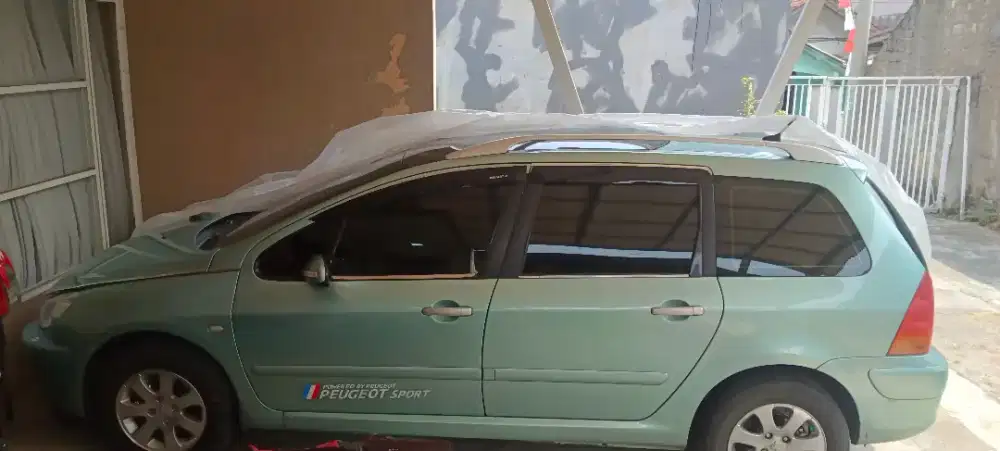 Jual Butuh Mobil Peageot 307