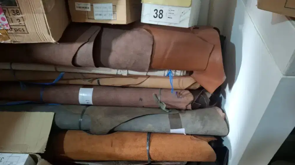 Jual kulit sapi