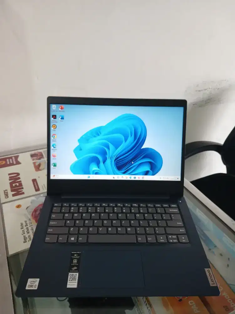 Laptop Lenovo Ideapad Slim 3 Core I3-10110U Ram 8 Ssd 256