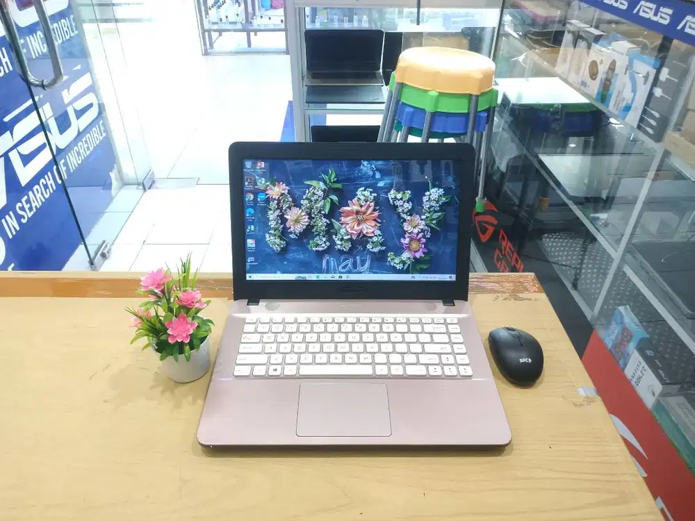 JUAL LAPTOP ASUS X441U CORE i3 RAM 4GB HDD 1TB