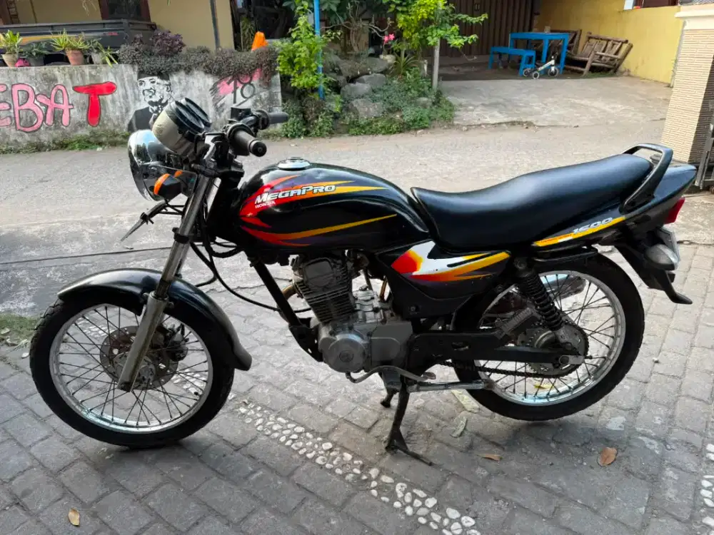 Megapro Mega pro THN 2001 plat AB sleman