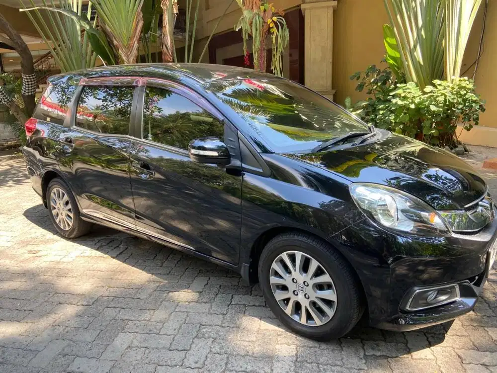 Honda Mobilio E AT 2014 Hitam | 1 Tangan | 100rb KM | Sangat Terawat