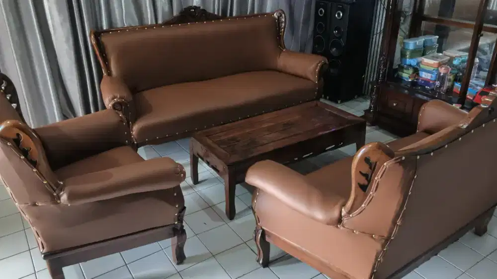 Kursi jati set coklat