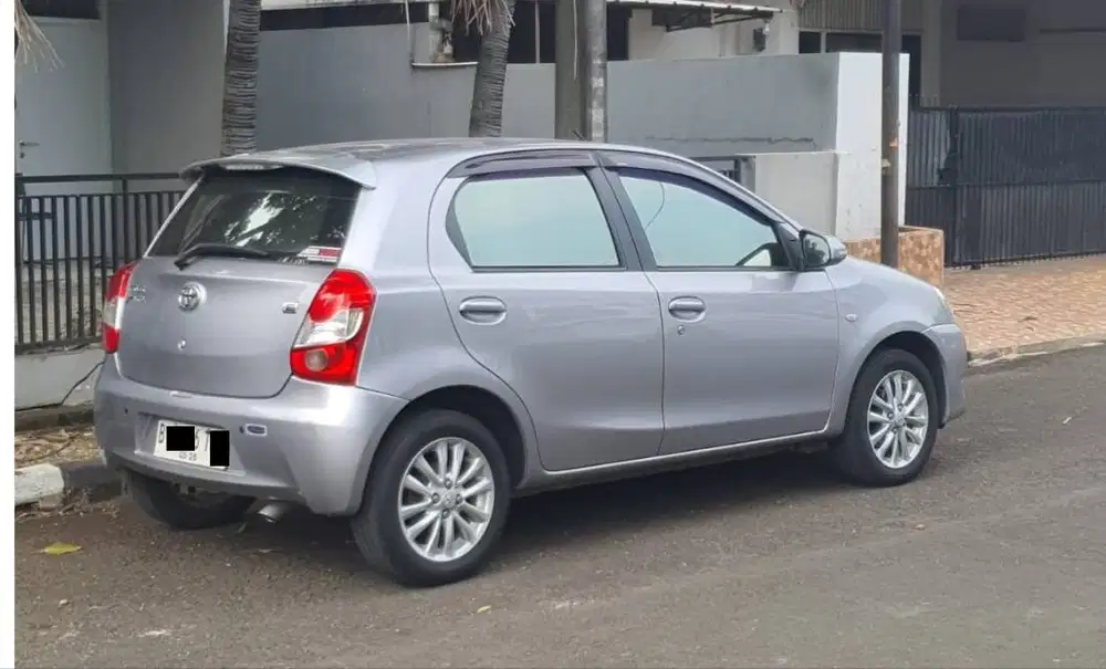 TOYOTA ETIOS ISTIMEWA