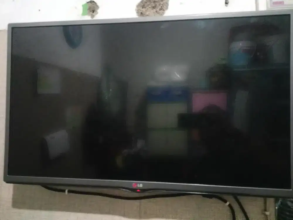 Tv LG 32 (analog) bukan Digital. Kelengkapan TV saja kondisi normal