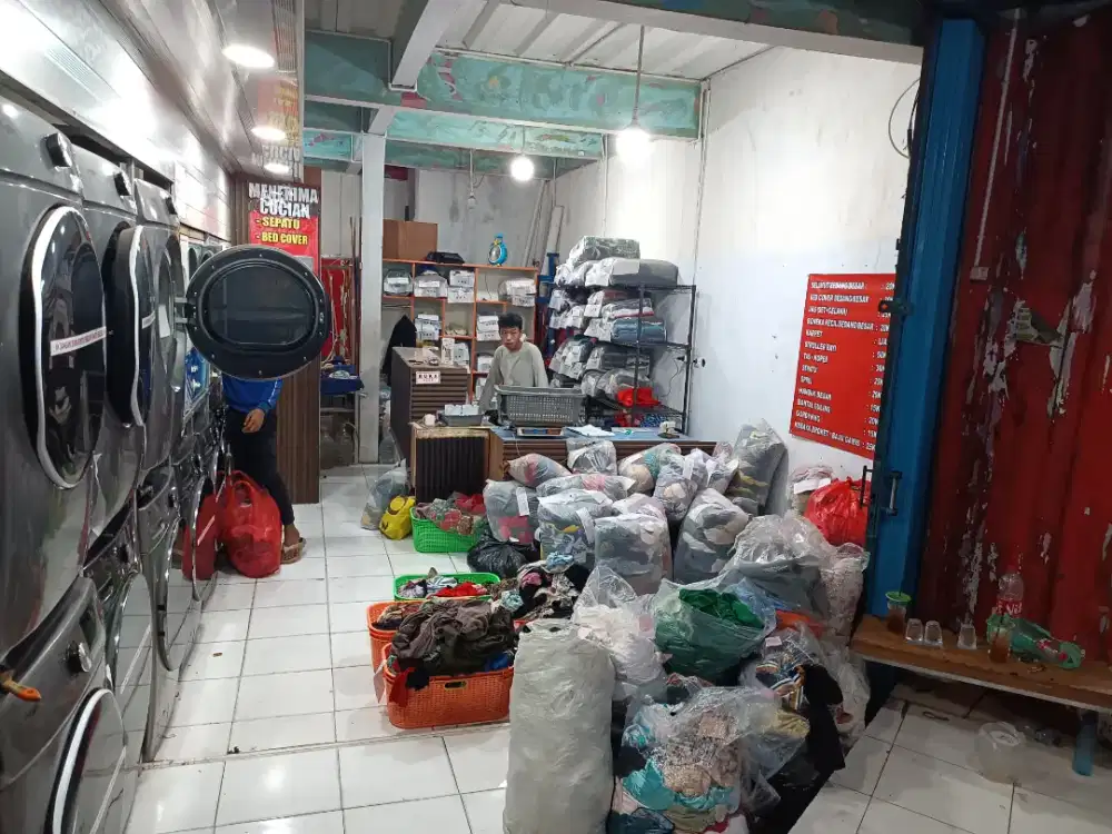 LAUNDRY BUTUH KARYAWAN