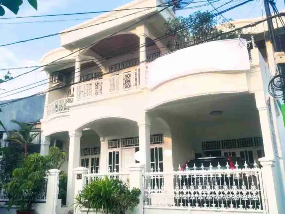 250 Meter Jalan Raya Kalimalang, Rumah Pondok Kelapa