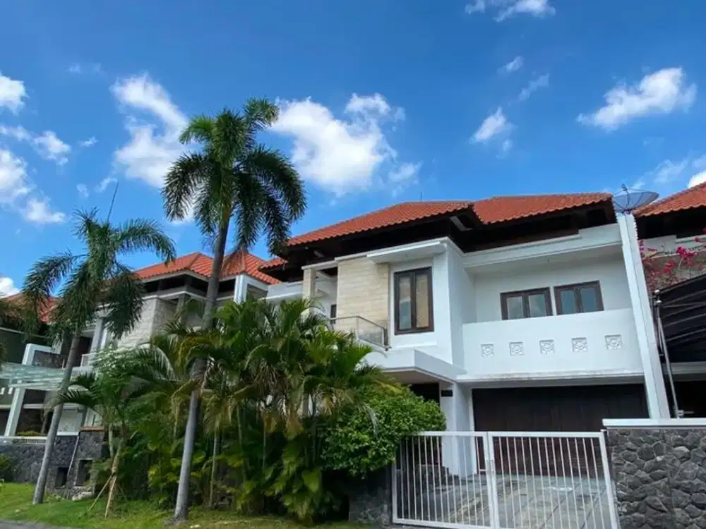 FORSALE RUMAH GRAHA FAMILY SIAP HUNI STRATEGIS SURABAYA KOTA FD 268