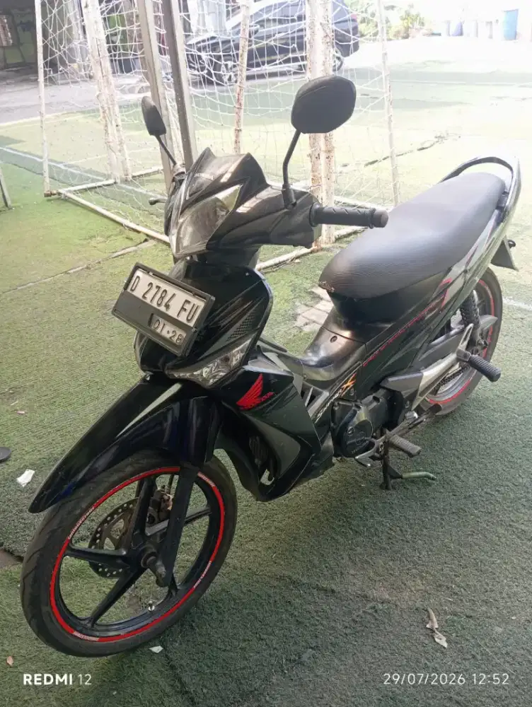 Dijual Supra x 125 karbu