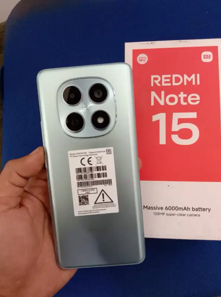 Note 15 8/256 like new
