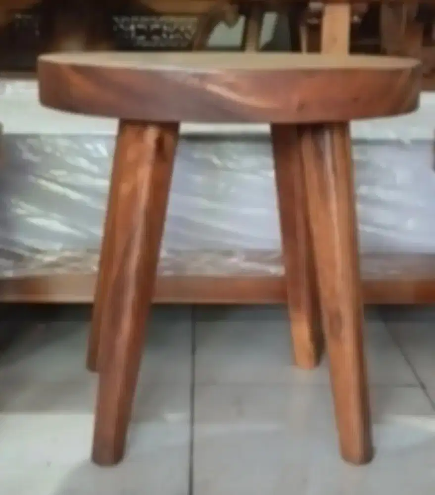 Meja resto teras kayu utuh trembesi antik unik alami