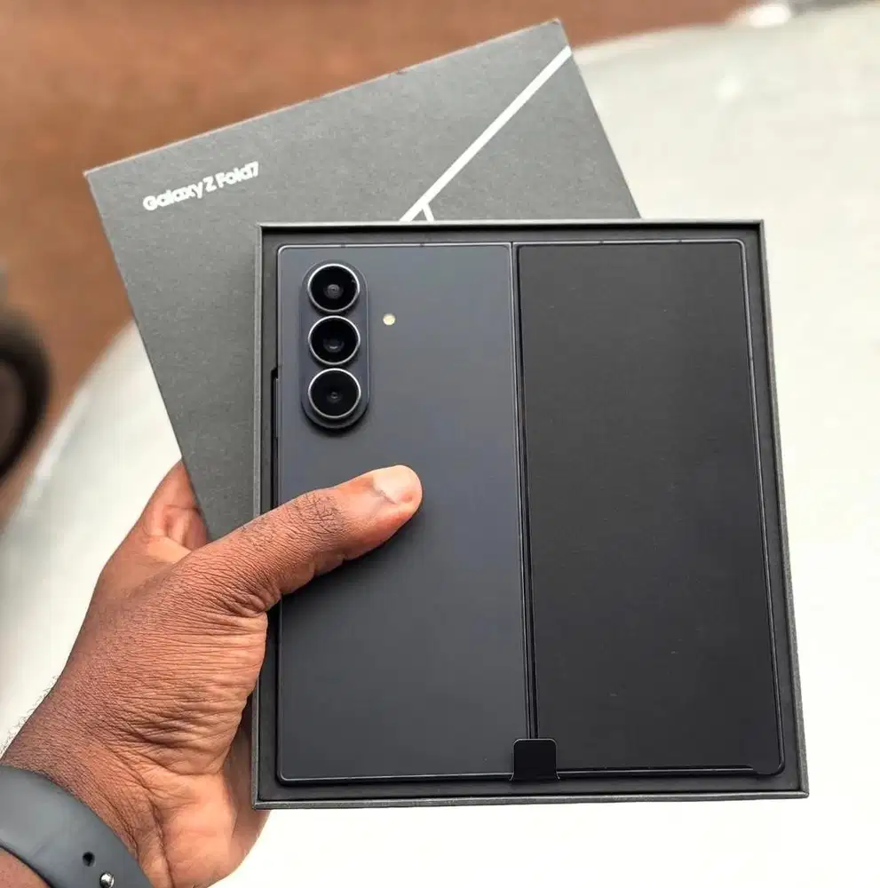 Samsung Z Fold 7 512 (baru)/msi garansi nasional