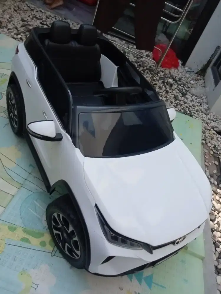 MOBIL AKI REMOTE MODEL FORTUNER