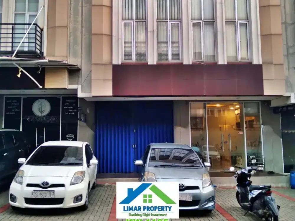 Ruko 2 Lantai Siap Huni dan Strategis Harga Bagus di Kota Wisata Cibubur