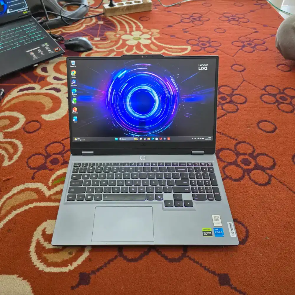 Lenovo LOQ i5-13450HX RTX5050 RAM 16GB/1TB Garansi Juli 2027