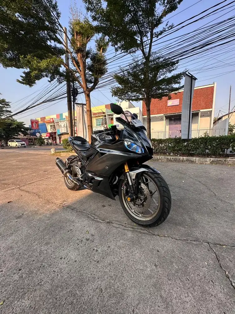 Yamaha R25 v2 th 2019 - SS Lengkap- Pajak ON