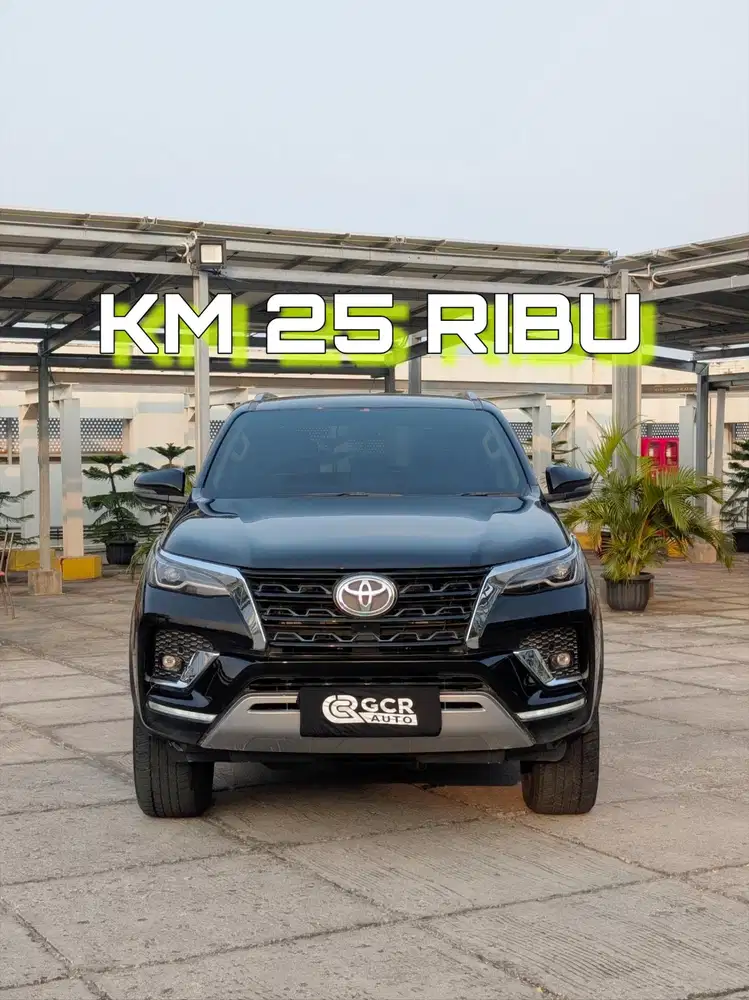 • KM 25RB RECORD • TOYOTA FORTUNER VRZ 4X2 AT 2023  / 2024