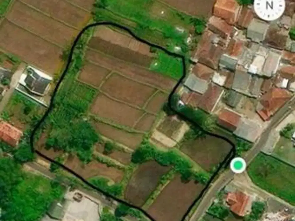 Tanah, di Sukaraja,
