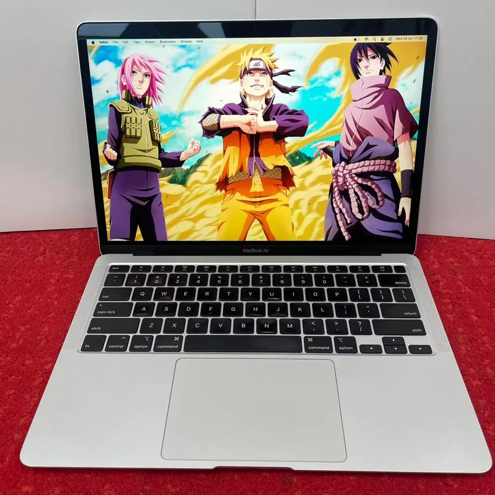 Macbook Air 13 inch Retina, 2020 i3 Silver