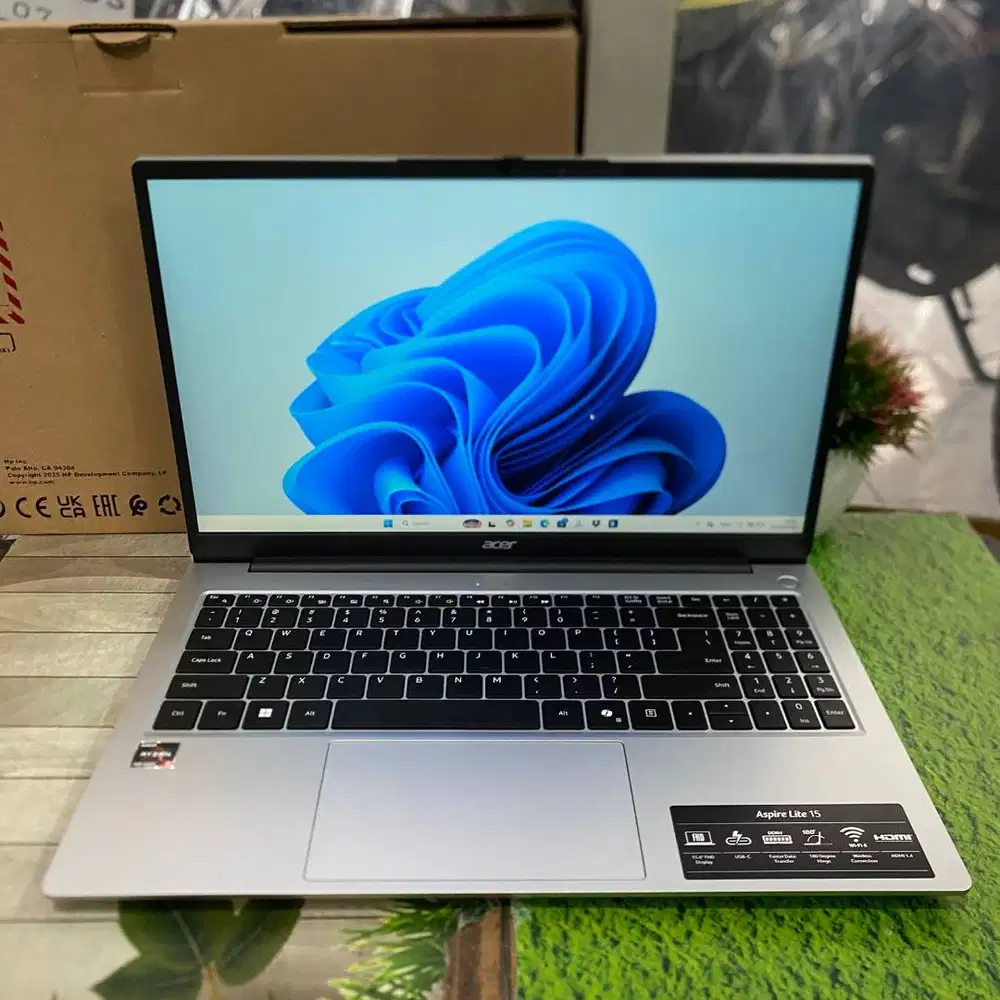 New Acer Aspire Lite AL15-42P Ryzen 5 7430U 8GB 512GB 15,6FHD Win 11