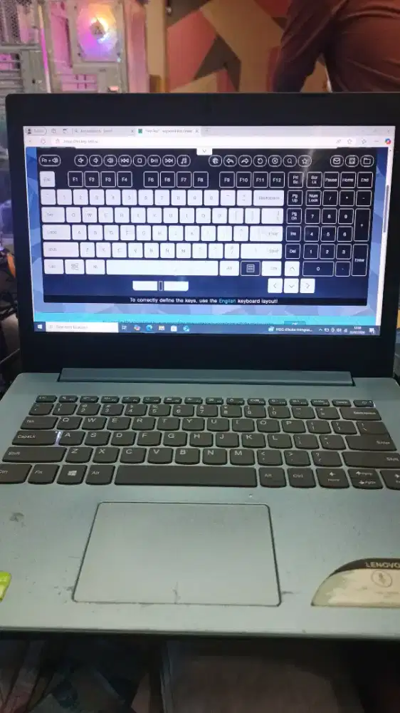 Service laptop dan komputer