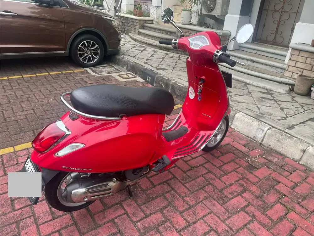 VESPA PRIMAVERA IGET 150 Tahun 2017