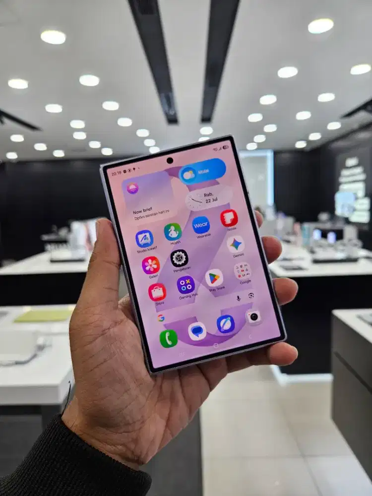 Samsung Galaxy Fold 8