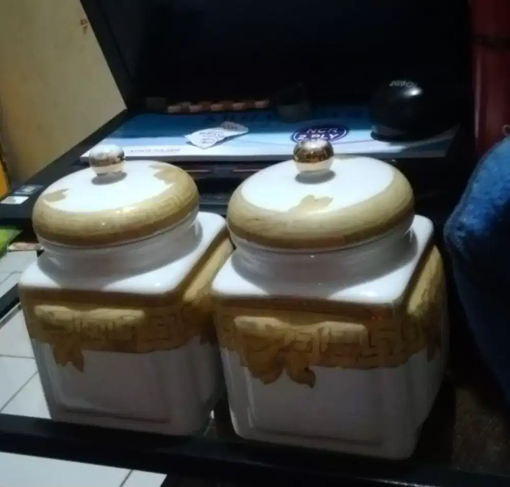 Toples Keramik 1set