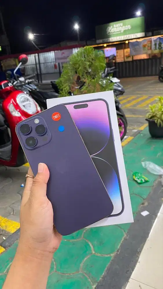 iPhone 14 ProMax Deep Purple