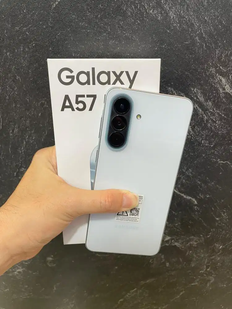 Samsung A57 5G 12/256 Like New Masih Garansi Panjang