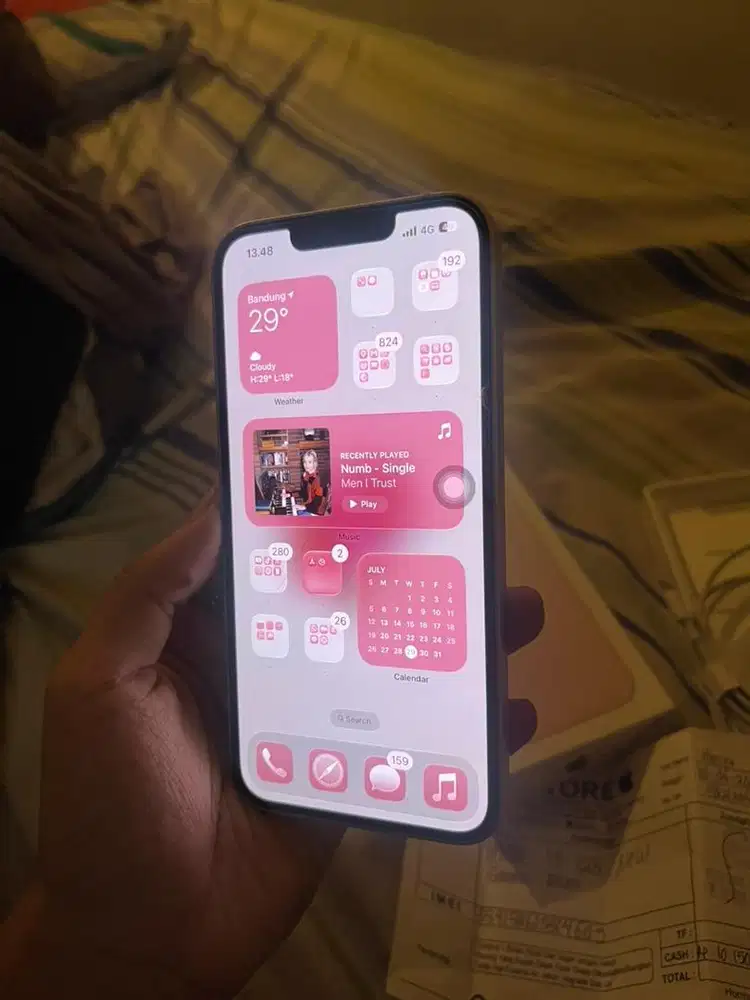 iPhone 13 128gb ex resmi Pink