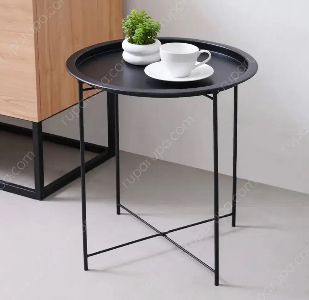 Meja cafe minimalis