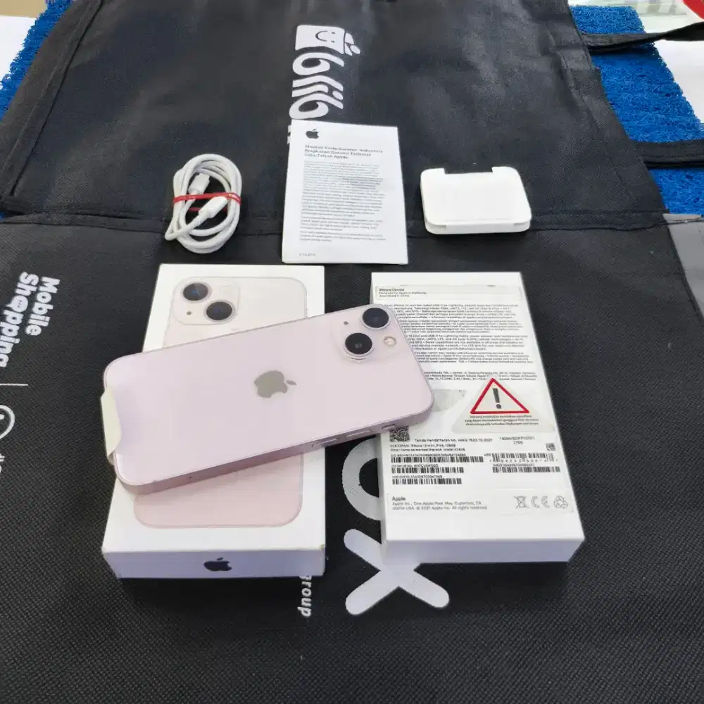 Iphone 13 Mini 128gb 99,9% like new BH 82% Ex Grs resmi iBox