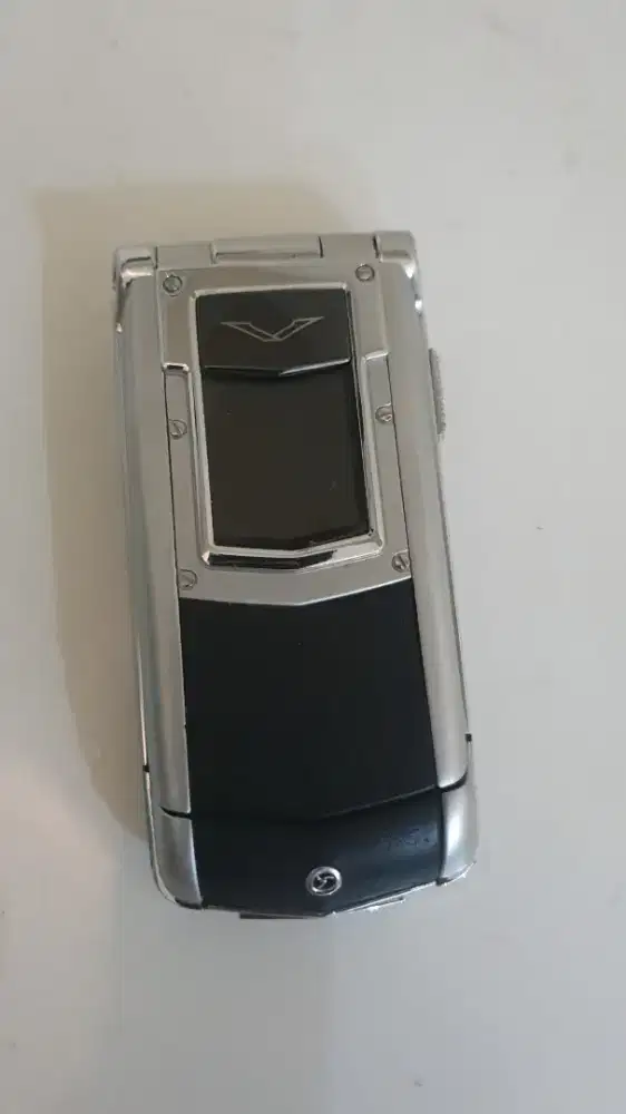 Super Rare Item Vertu Constellation Ayxta