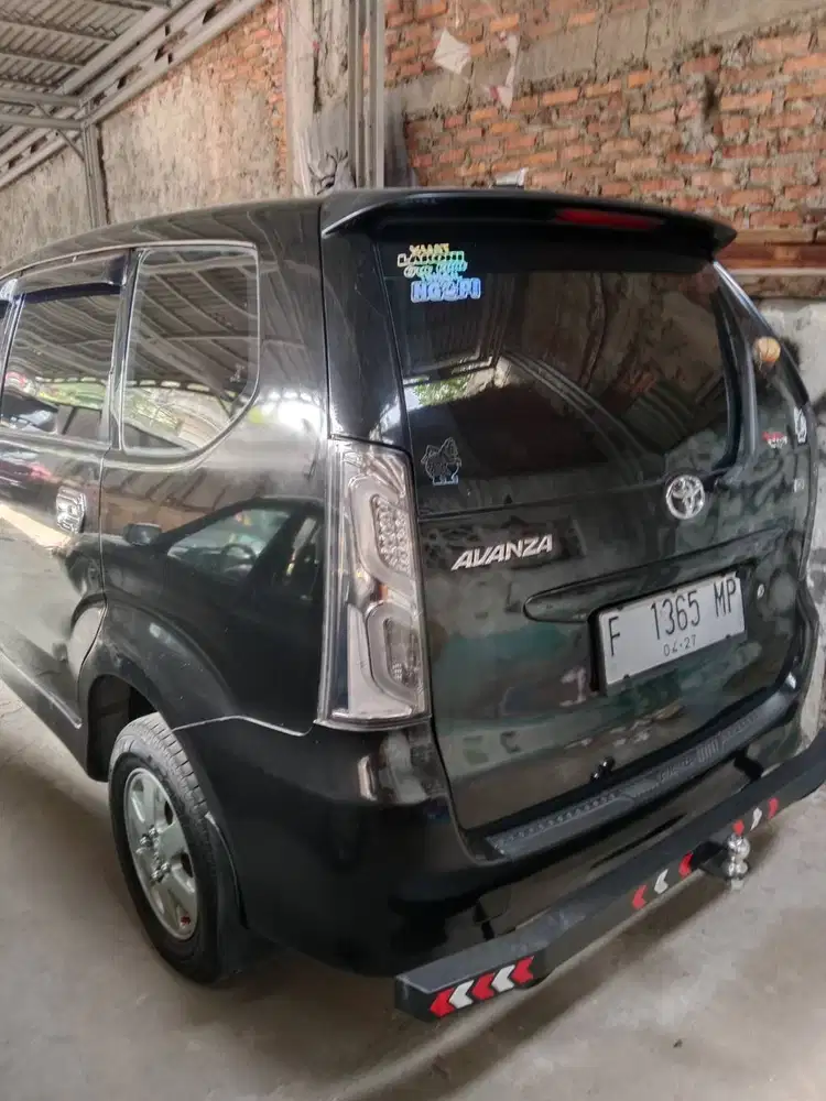 DIJUAL AVANZA TIPE G TAHUN 2006