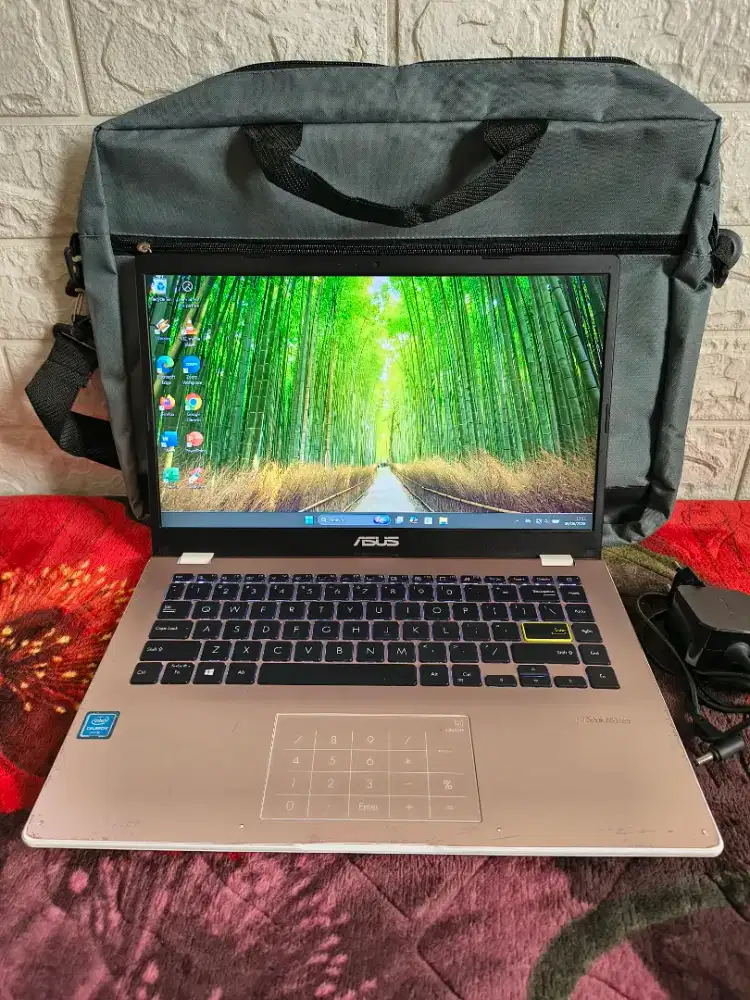 Laptop Asus E410MA, SSD 512gb