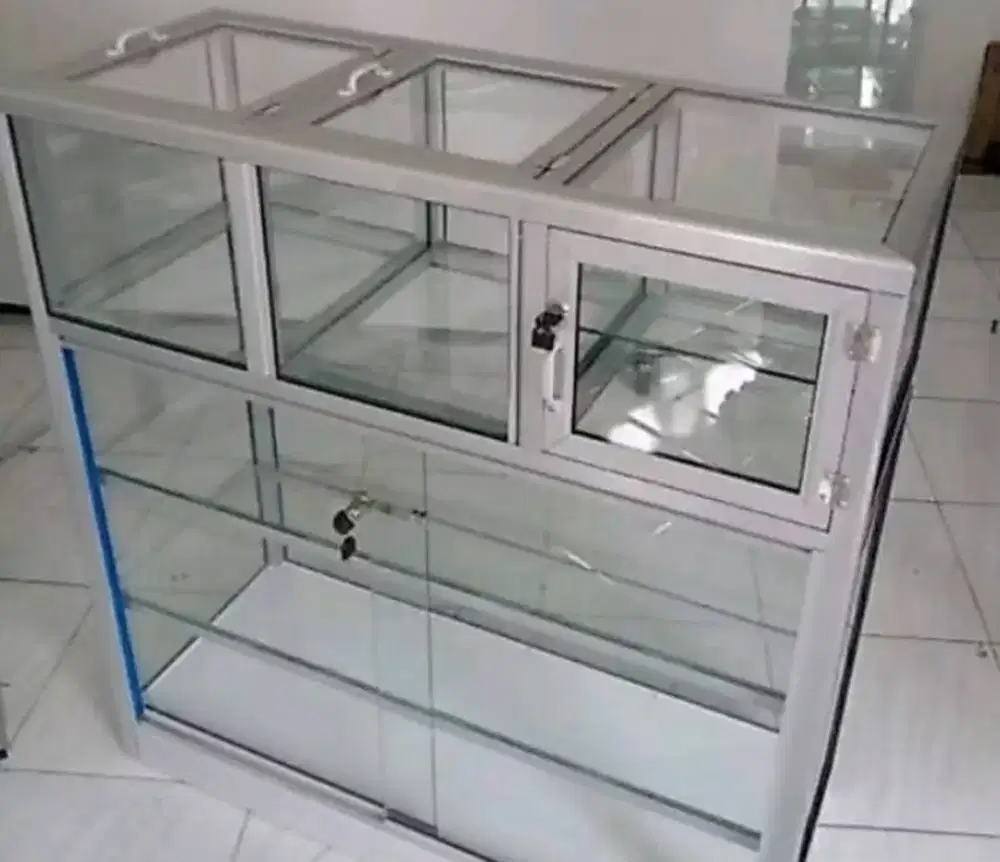 Etalase beras dan telur