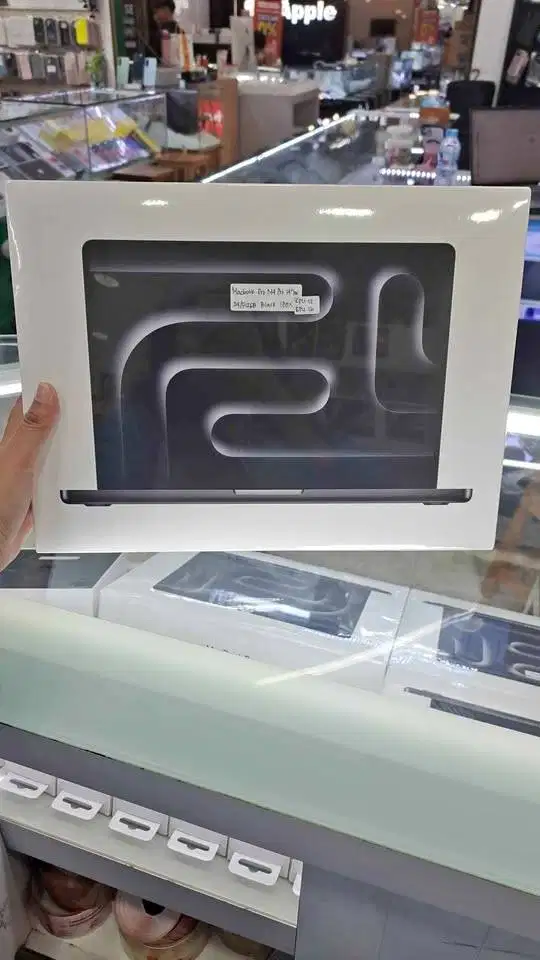 Macbook Pro M4 Pro 24/512GB Space Black 14 Inch BNIB Garansi IBOX