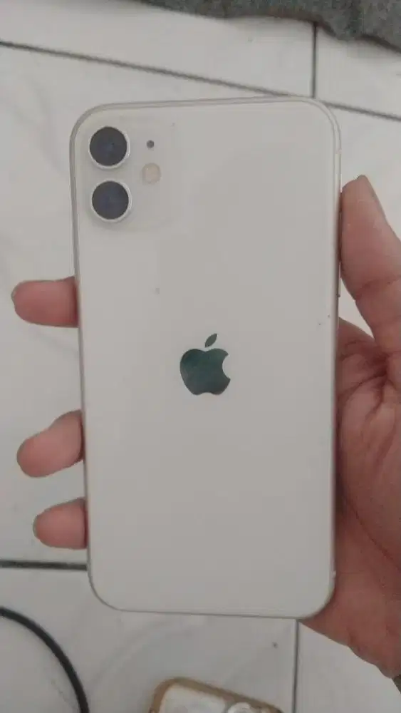 Iphone 11 64gb inter axis only