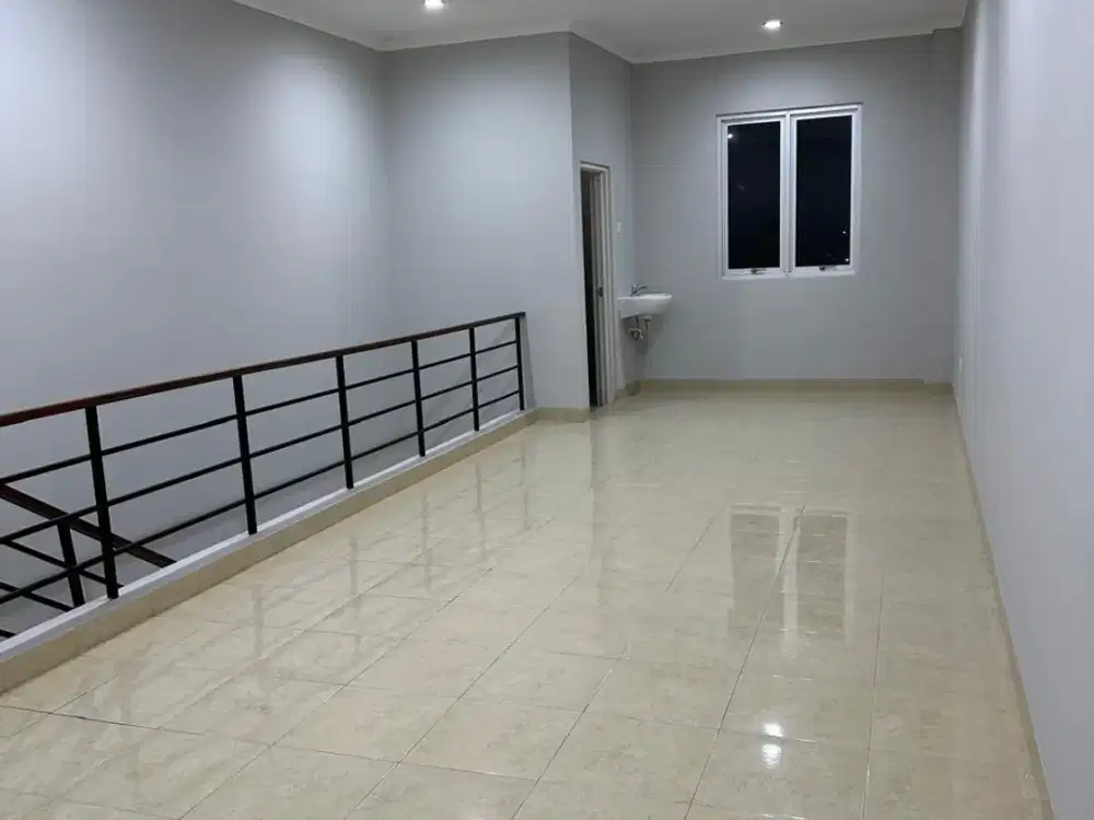 Dijual RUKO MENDRISIO 3 Lantai di Gading Serpong