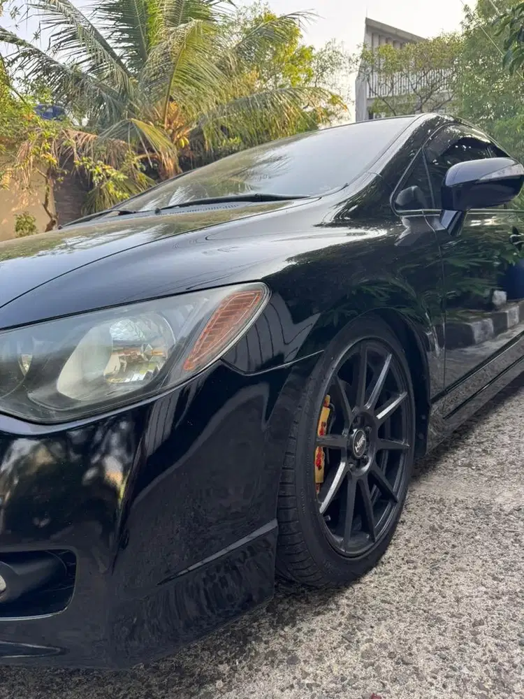 Honda civic fd wrna hitam