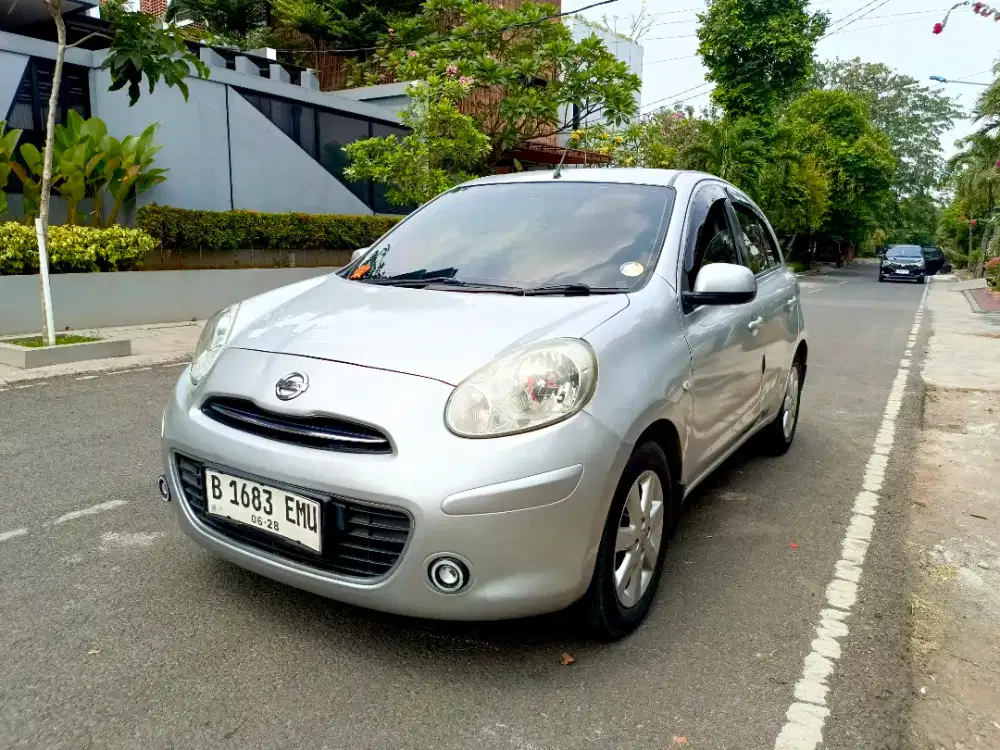 Nissan March Xs AT 2011. Jual Cepat