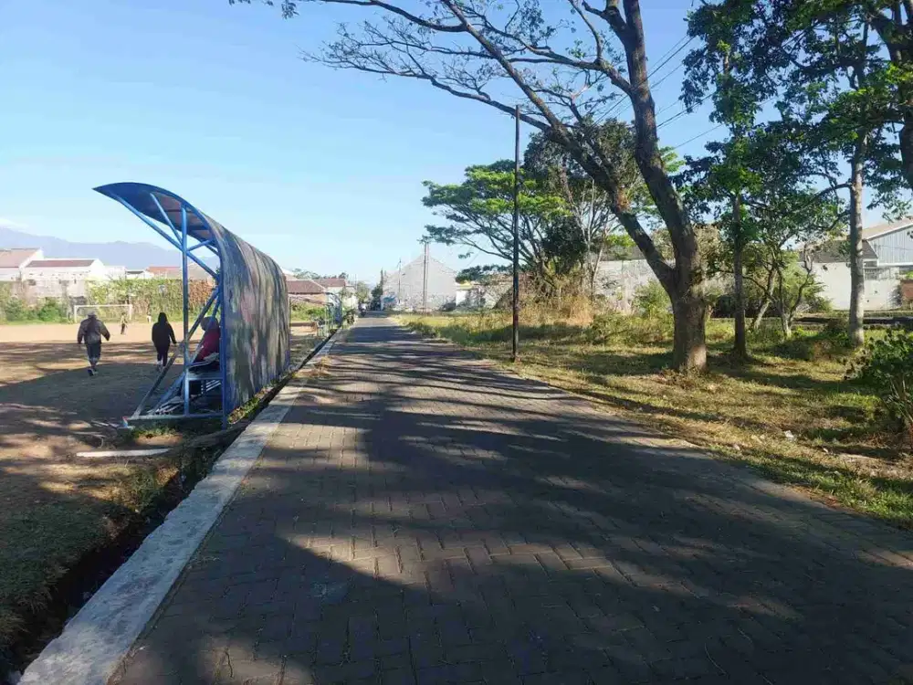 Tanah Strategies Luas 2.401 m² di Jalan Ikan Tombro Utara Soekarno-hatta Suhat.