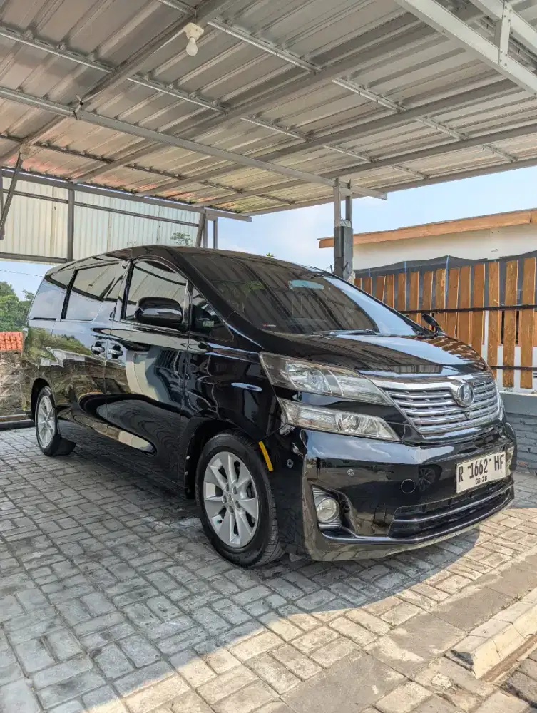Toyota Vellfire Premium Sound 2010