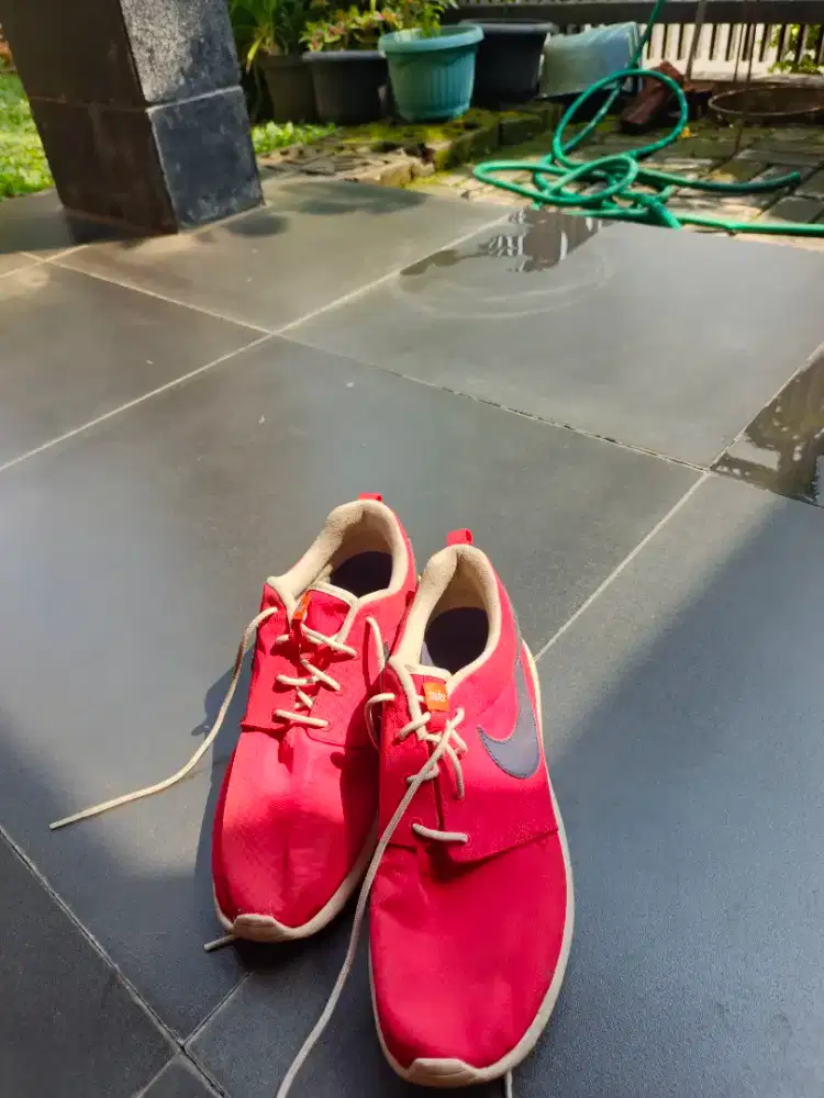 sell nike ori size 42
