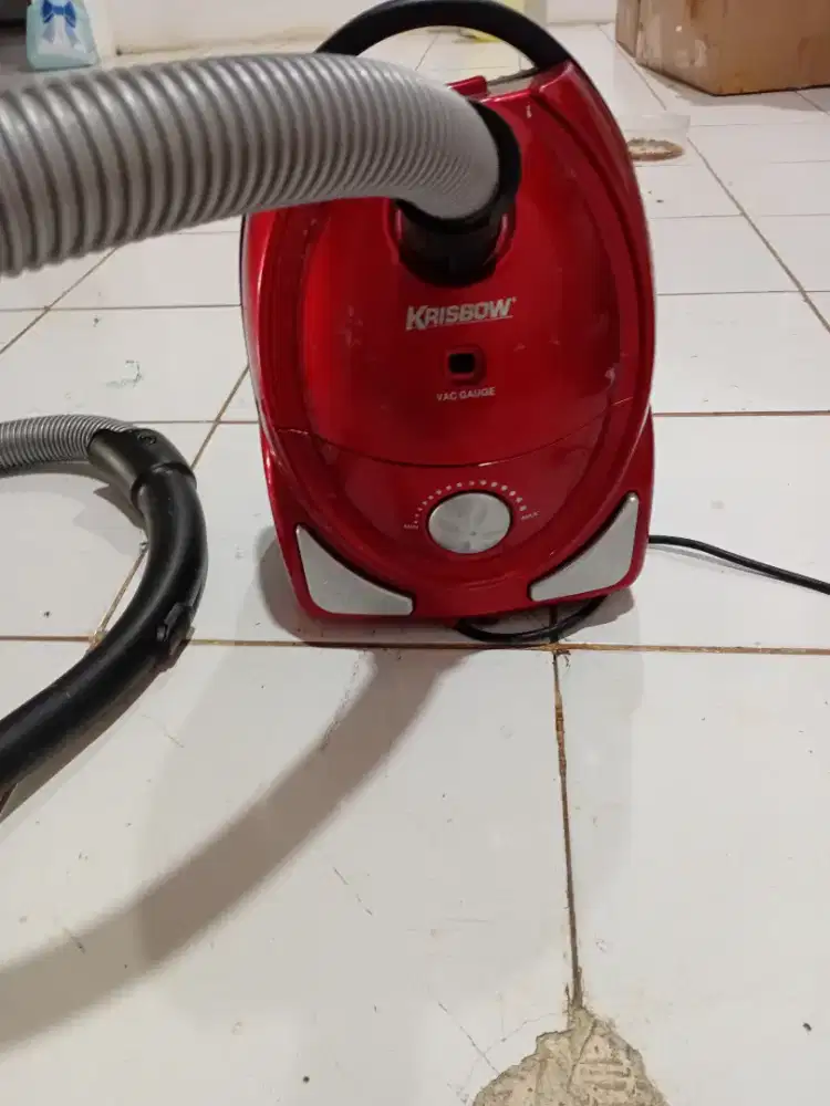 Vacum krisbrow merah