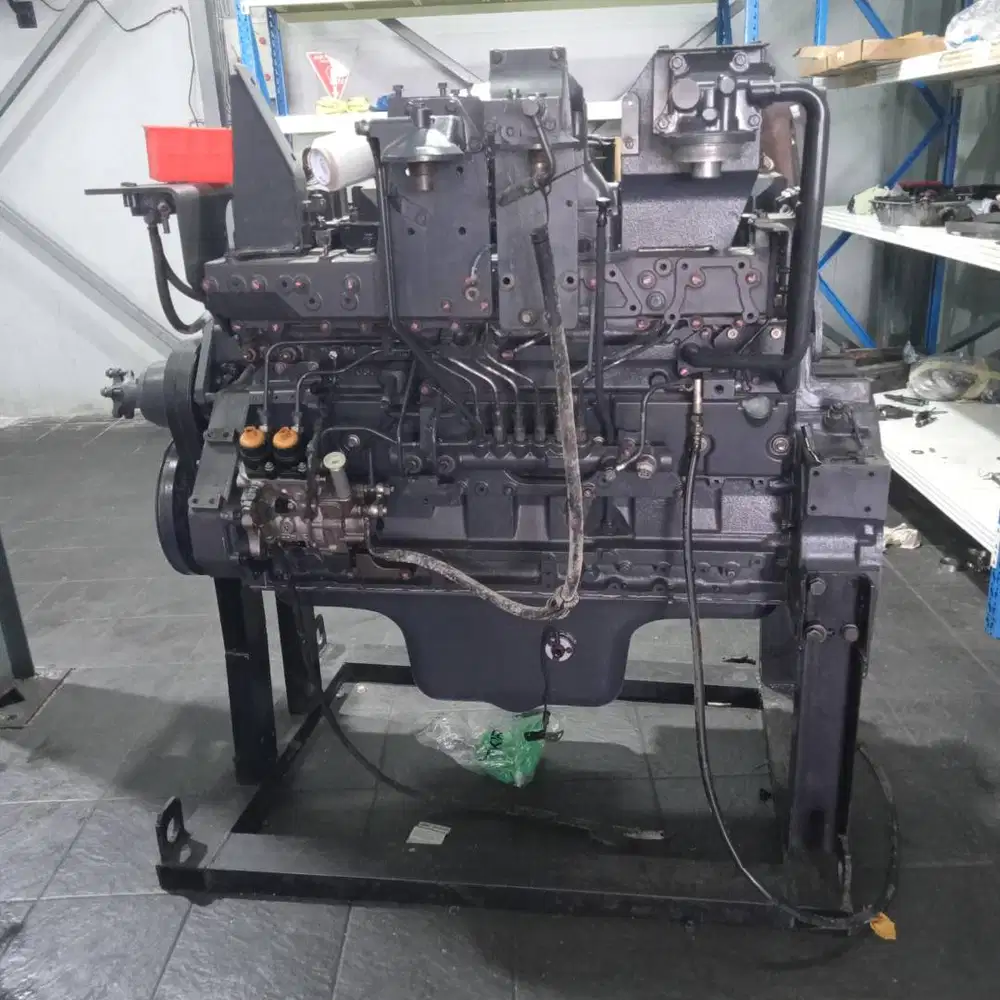 Mesin Rebuild SAA6D125E-3