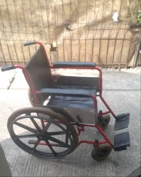Kursi roda second