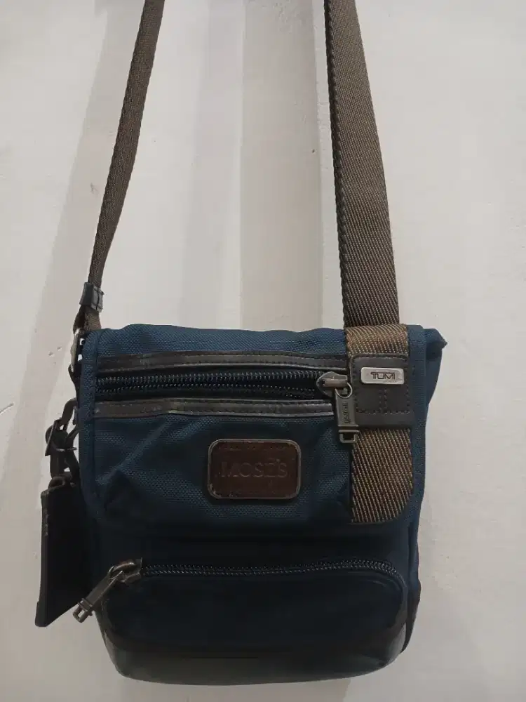 Tas Tumi slempang kanvas mix kulit original